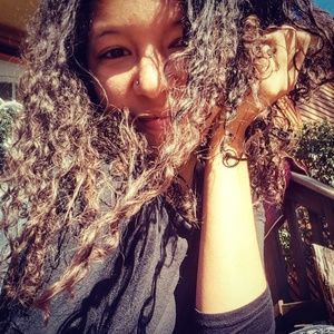 Meet your Posher, Shari